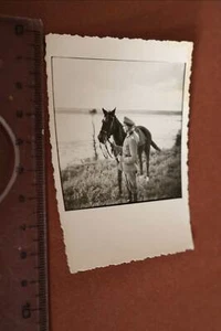 gran foto antigua - oficial con su caballo - pinzas de cinta, EK I  - Imagen 1 de 1