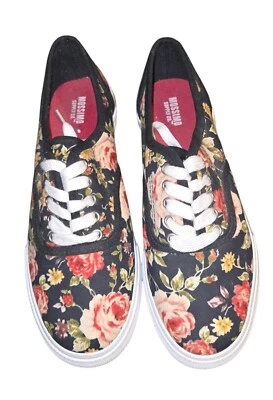 Womens Mossimo, Floral Canvas Shoe Size 7 Foto 1 de 4