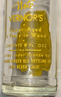Botella Vernor's Pop 1952 Long Beach, California ACL Gnomo 8 oz Jengibre Ale-Soda-Rara Foto 1 de 4
