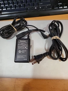Original Panasonic Netzteil 5V 1,6A für Camcorder VSK0711 Ladegerät - Bild 1 von 4