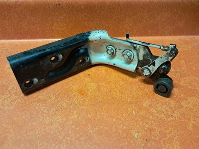 1971-1996 Chevrolet GMC G10 G20 G30 фургон раздвижная дверь нижний роликовый рычаг в сборе - Изображение 1 из 4