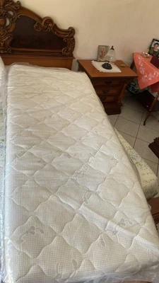 MiaSuite 80x190cm Materasso con Memory Foam Singolo - Bianco - Immagine 1 di 2