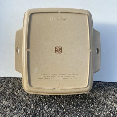 LittonWare Microwave 3.5 Quart Casserole Cookware Dish And Lid 44118 & Lid 44119 - Image 1 of 4