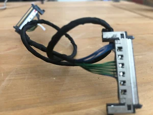 HP X27qc Curved LVDS Connector - Picture 1 of 2