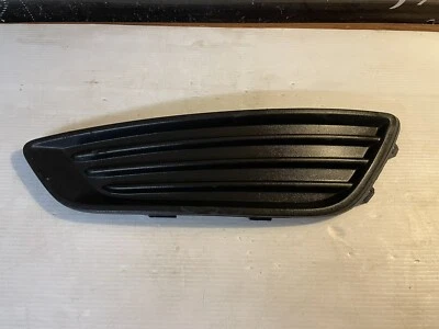 2015 2016 2017 年福特福克斯雾灯挡板盖 LH 原始设备制造商 — 第 1/4 张图片