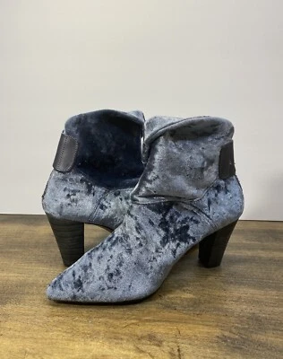 Free People Moonlight Blue Grey Velvet Pointed Toe Ankle Booties Sz 38 7.5 US - Image 1 of 4