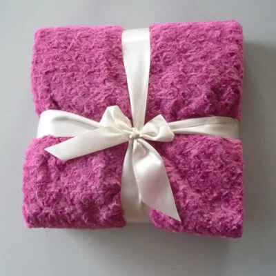 Rosendecke Knee Blanket High Quality Microfibre Plaid IN Gift Box 150x200 Pink - Image 1 of 4