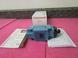 Honeywell MicroSwitch GLGC12B - Picture 1 of 5