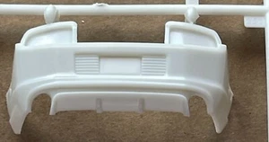 Revell 2013 Mustang Boss 302 scala 1:25 (paraurti posteriore) senza scatola - Foto 1 di 2