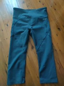 Lorna Jane Active Grey cropped tights size XS VGC - Picture 1 of 3