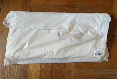 全新 Taylor Swift 红色(泰勒版)开衫 YS/YM 官方密封 — 第 1/4 张图片