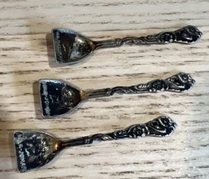 Set of 3 Nils Johan Swedish Silver Plated Shovel-Shaped Salt Cellar Spoons - Picture 1 of 5