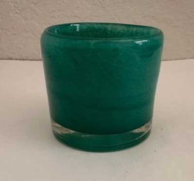 Candelabro votivo de vidrio West Elm Art verde azulado Foto 1 de 4