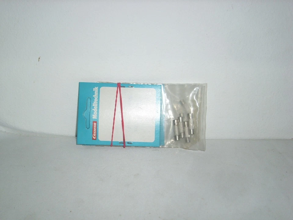 Carrera  Ersatzteile, Einzelteile,Feinsicherung 10 A Träge Nr. 91930 - Bild 1 von 1