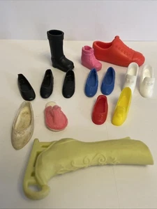 Vtg Lot 1960’s Barbie Shoes  Skipper Japan Flats and Singles - Picture 1 of 9