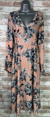 Vestido midi Free People floral manga flauta melocotón talla XS lazo cintura Foto 1 de 4
