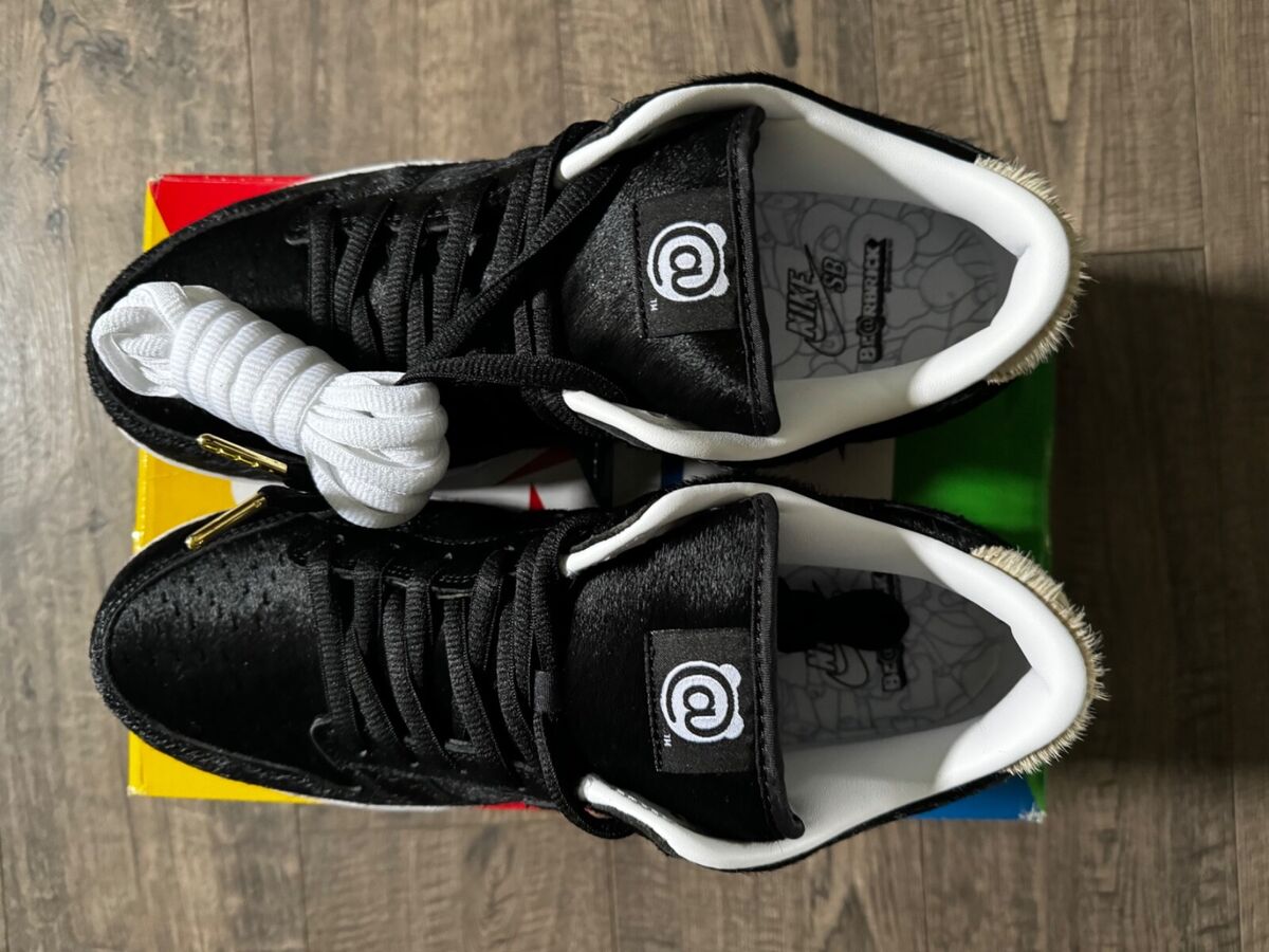 Nike Medicom Toy x Dunk SB Low BE@RBRICK for Sale Nike Medicom Toy x Dunk SB Low BE@RBRICK for Sale