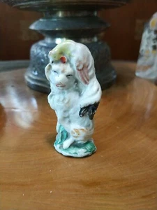 Odd vintage Japan ceramic figurine. Rooster attacking a dog. - Picture 1 of 10