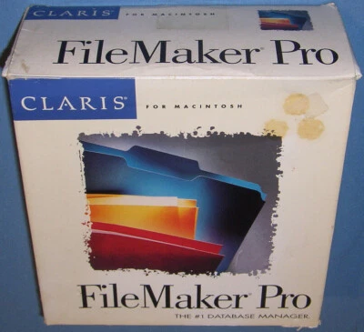 1993 Claris FileMaker Pro 2.0 Apple Macintosh sistema operativo 7 su floppy da 3,5" e 5,25" - Immagine 1 di 4