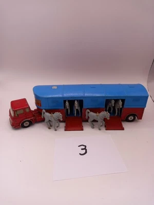 #3 CORGI MAJOR CHIPPERFIELD BEDFORD HORSETRAILER 1:50 NR.1130 6 PFERDEN - Bild 1 von 4