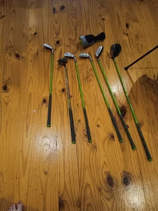 MacGregor Golf DCT Junior Golf Clubs Set with Bag, Right Hand Ages 6-8 - Picture 1 of 5