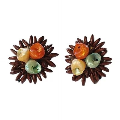 Pendientes 1920 Botón Marrón Caracol Concha Marrón Lucite Coral Vintage Foto 1 de 4