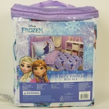 Disney Frozen Toddler 4 Piece Bed Set Fitted Flat Sheet Pillowcase Quilt Elsa