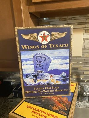 WINGS OF TEXACO - 1927 Ford Tri-Motor Monoplane Coin Bank - #7 Ertl Foto 1 de 3
