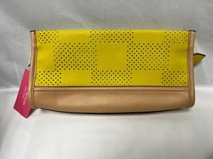 Brand New Isaac Mizrahi Kay Leather Check Canary Yellow Envelope Clutch Purse - Picture 1 of 5
