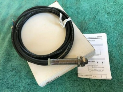 EATON E57-12LE06-A1 12mm Tubular Inductive Prox Sensor Series E1 20-250 VAC - Image 1 of 3