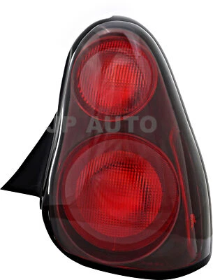 Luz trasera lado pasajero para Chevrolet Monte Carlo 2000-2005 Foto 1 de 4