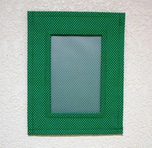 Designer Picture Frame Fabric Photo Frame Green with White Polka Dots 4x6 Photo - Picture 1 of 4