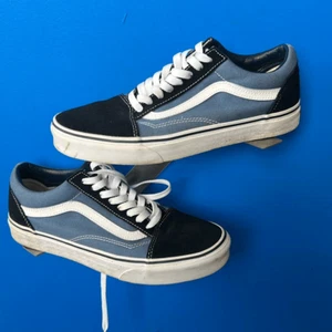 Nike Kyrie 5 Black Metallic Gold Size 8 men AO2918-007 size women 9.5 - Picture 1 of 6