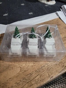 New Set of 3 Old White Truck w/ Christmas Tree in Bed Ornaments New! - Picture 1 of 5