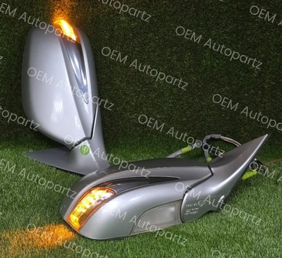 Par de espejos retrovisores laterales Lexus GS350 GS460 GS450H 2009-2011 con luz LED usados OEM Foto 1 de 4