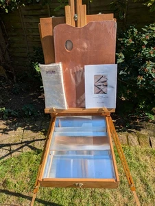 EXCELENT JULLIAN PARIS FRENCH BOX EASEL - VIRTUALLY UNUSED - Picture 1 of 9