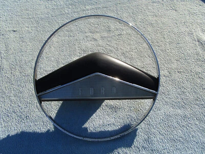 Ford 1951 anillo de bocina original personalizado Victoria Foto 1 de 4