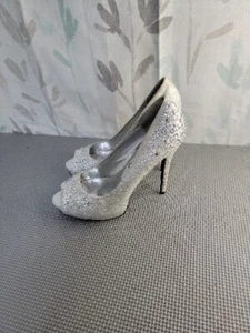DEB SZ 8.5 BLING 5" HEELS SILVER RHINESTONES - Picture 1 of 6