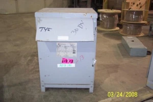 30 KVA Westinghouse Dry Type Transformer 480-208Y/120 Volt 3 Phase - Picture 1 of 4