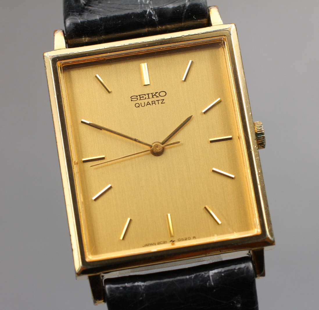 Seiko Chariot 2C21‑5180 ゴールド タンク Vintage 1985 SEIKO Chariot 2C21-5180 Men's Quartz Watch Gold