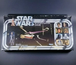 Star Wars Fuga dalla Morte Nera Gioco con Figurina Tarkin, Nuovo e Sigillato 2018 - Foto 1 di 1