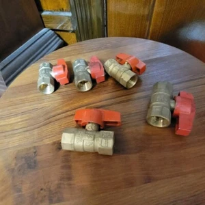 Bugatti 1/2" Brass Ball Valve CW617N 1/2PSIG 400WOG - Picture 1 of 4