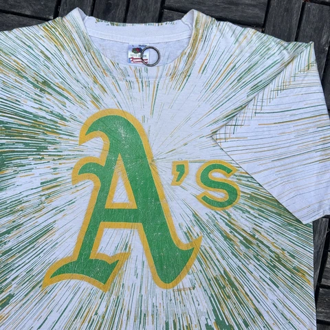 Vintage Oakland Athletics T-Shirt 90s Single Stitch USA FotL All Over Print sz L Cover