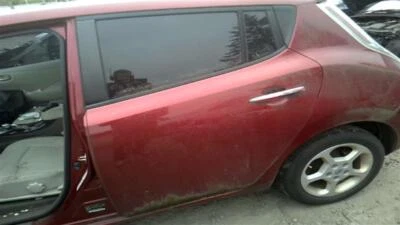 Used Rear Left Door Assembly Rear Side fits: 2011 Nissan Leaf electric Rear Left Foto 1 de 4