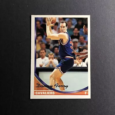 1993-94 Topps - Gold #29 Danny Ferry - Image 1 of 2