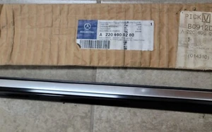 MERCEDES BENZ S CLASS W220 A220 690 02 80 GARNISH MOULDING - Picture 1 of 3
