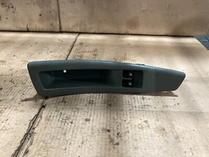 CHEVROLET LACETTI MK1 2009 FRONT DRIVER SIDE WINDOW SWITCH ASSEMBLY 621W04780 - Picture 1 of 3