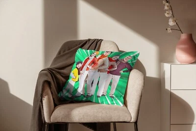 Personalized Faux Suede Square Pillow 16''×16'' | Cartoonize Pop-Art Effect Crop - Imagem 1 de 4