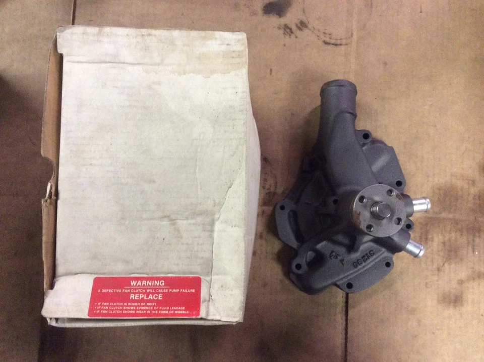 Bomba de agua remanufacturada Moto 1504 | Se adapta a Chevrolet Cadillac Buick GMC 75-90 Foto 1 de 1