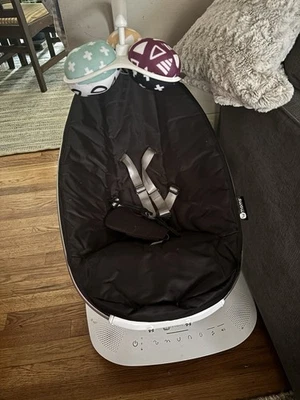 Asiento infantil 4moms mamaRoo4 - gris oscuro Foto 1 de 3